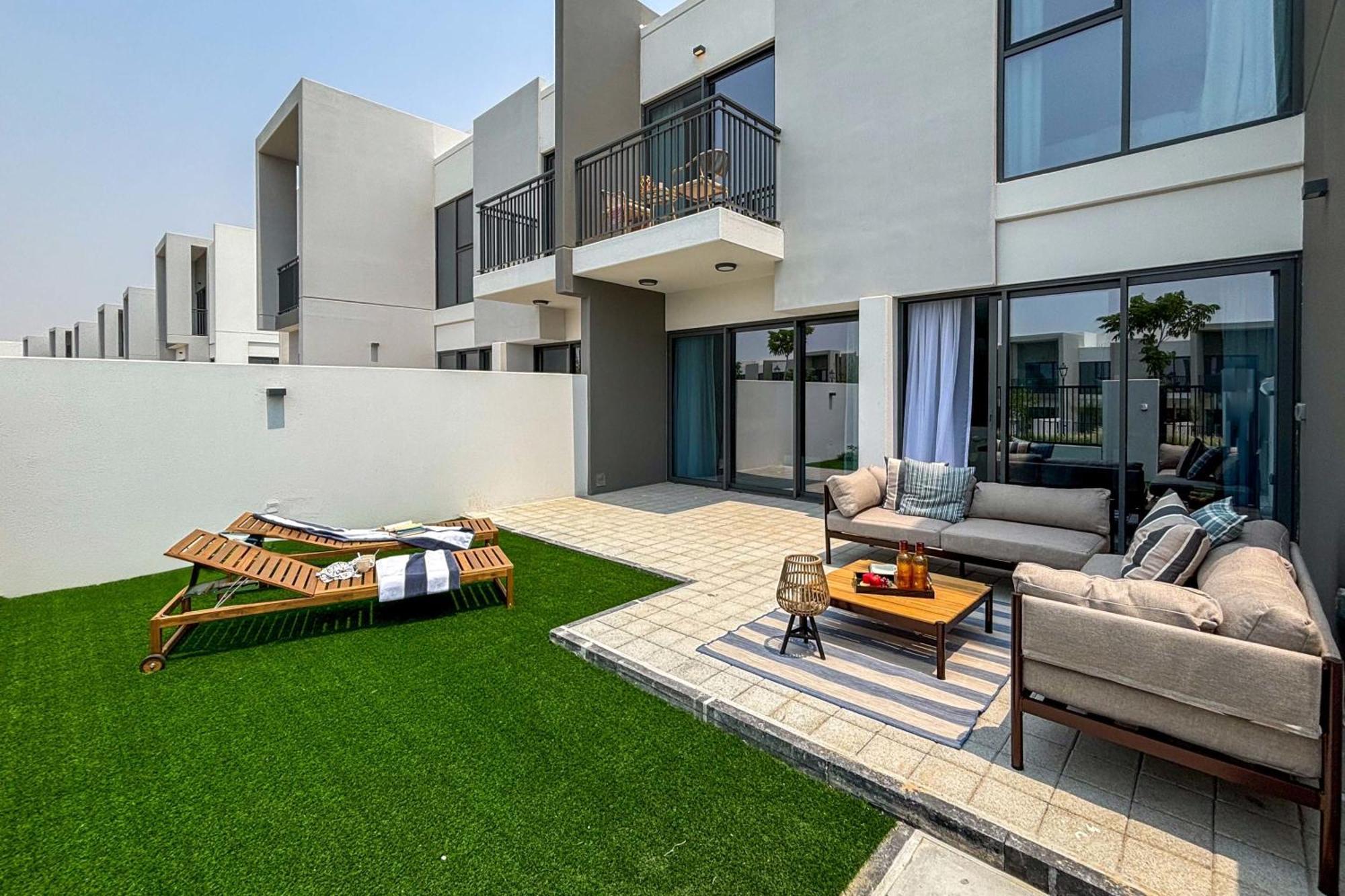 Frank Porter - La Rosa 6 Dubai Exterior photo